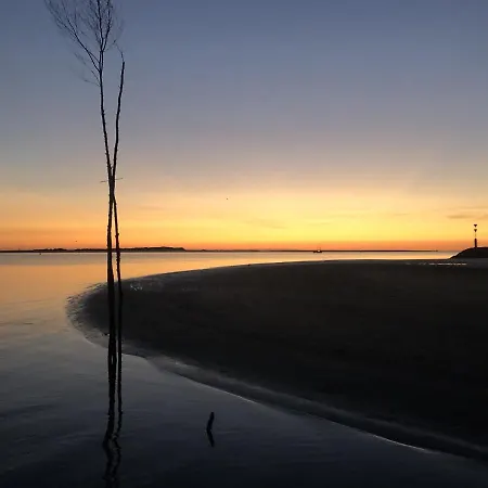 Strandhus Uiterst-hoern Utkiek Apartmán *